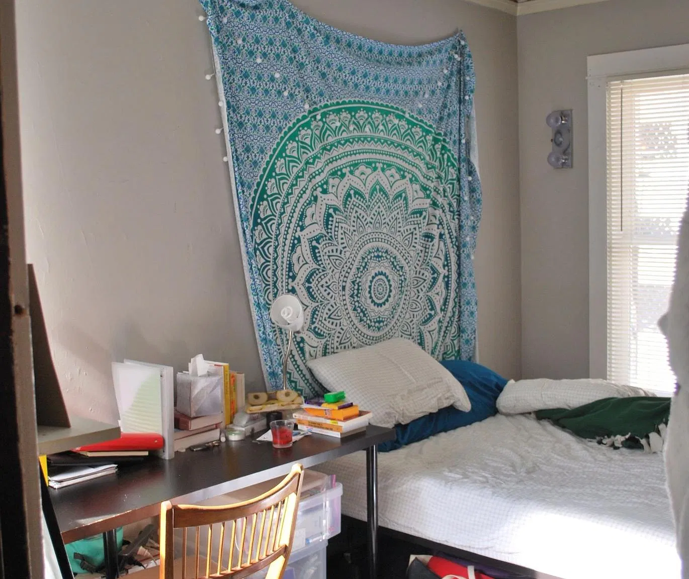 4 bed, 1200 sqft, $2,860 — Photo 3