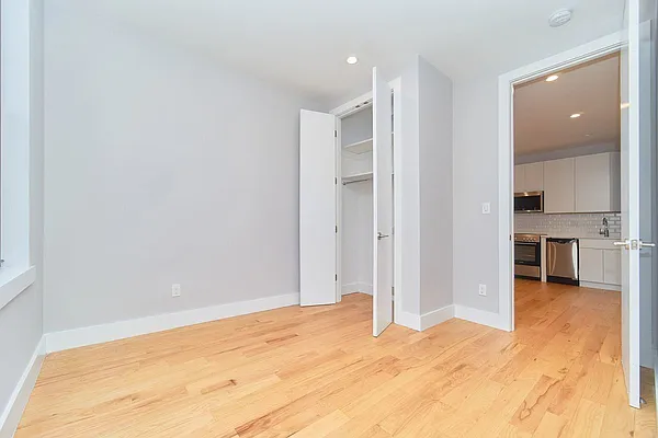 Rented by Living New York | media 22