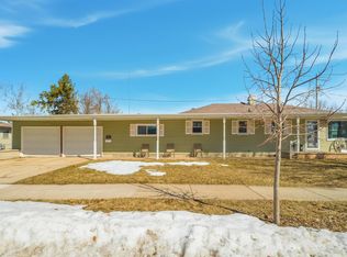 114 Wallace St, Combined Locks, WI 54113