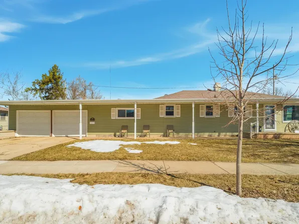 114 Wallace St, Combined Locks, WI 54113