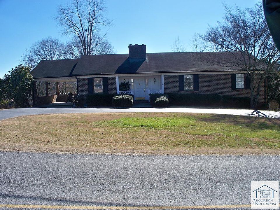 1st image of 235 Dyer St