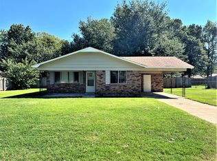 1908 Preston St, Kennett, MO 63857
