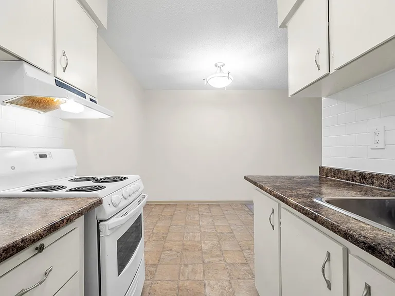 6044 Wilson Ave — Photo 19