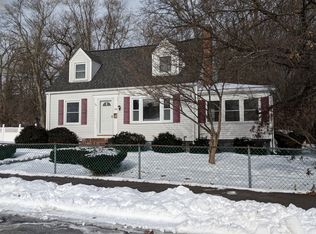 19 Cranmore Rd, Norwood, MA 02062