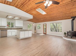 2114 Shadow Run Rd, Placerville, CA 95667