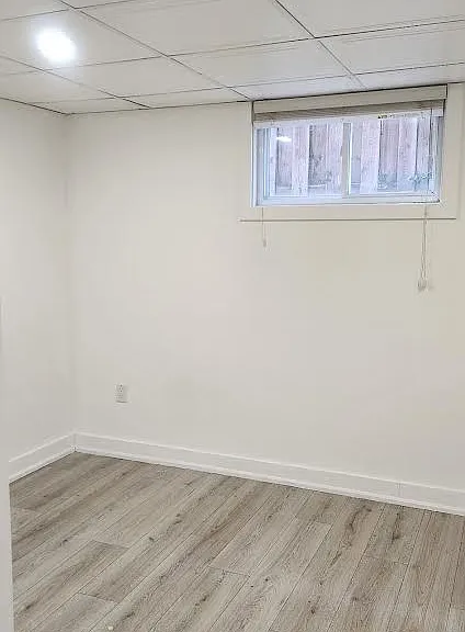 102 Laurier Ave #BASEMENT ROOM FOR R — Photo 6
