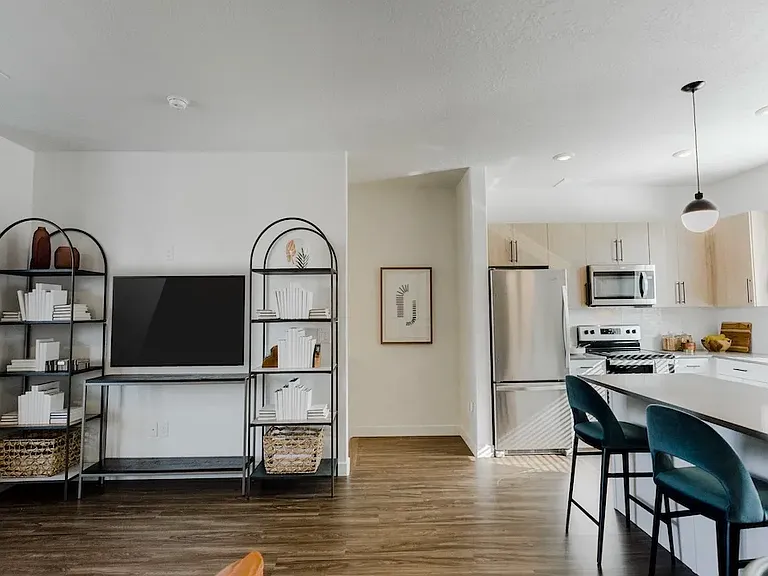 549 E Ventura St #3401 — Photo 14