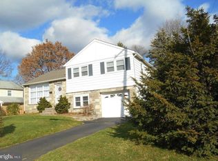 2253 Jenkintown Rd, Glenside, PA 19038