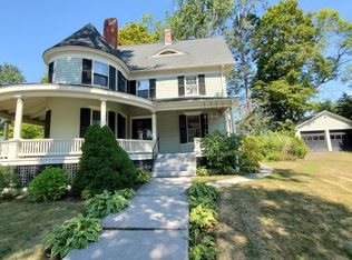 79 Russell St, Bath, ME 04530