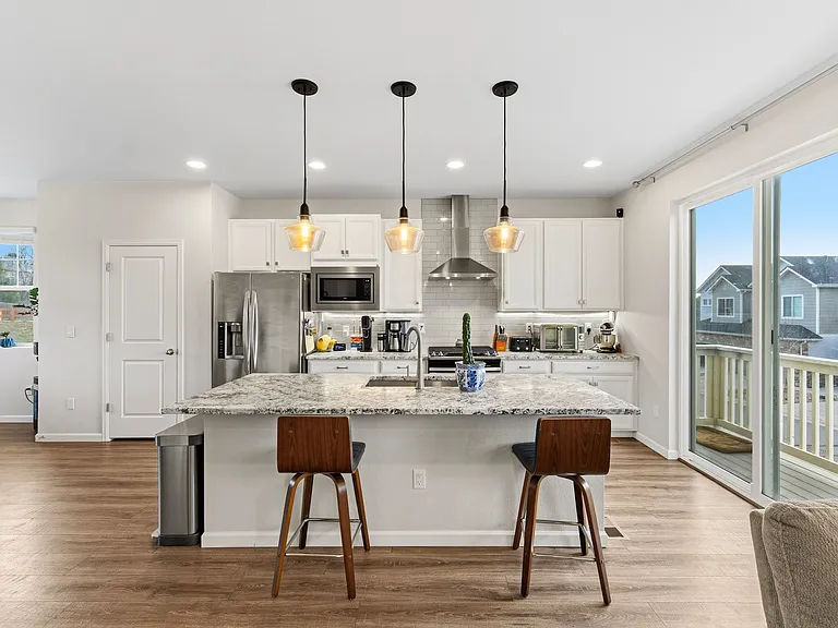 5620 Canyon View Dr — Photo 9