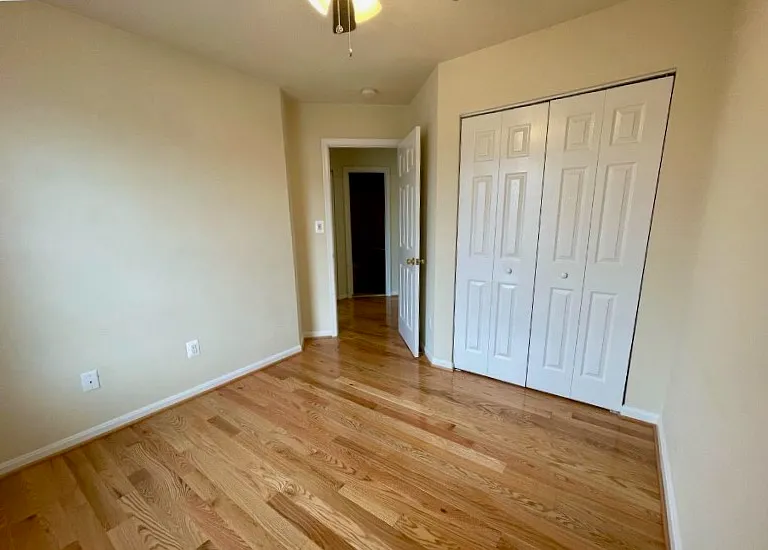 9058 Two Bays Rd — Photo 25