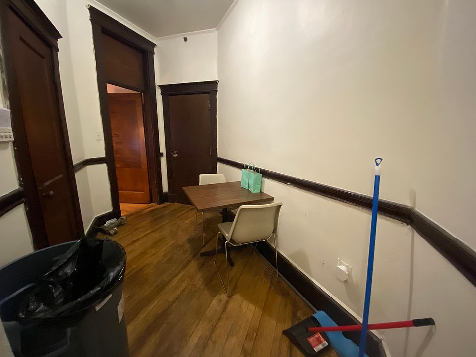 2nd image of 325 Huntington Ave #31