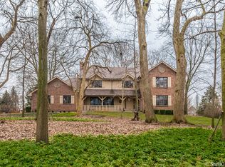 951 Milton Brg, Frankfort, IL 60423