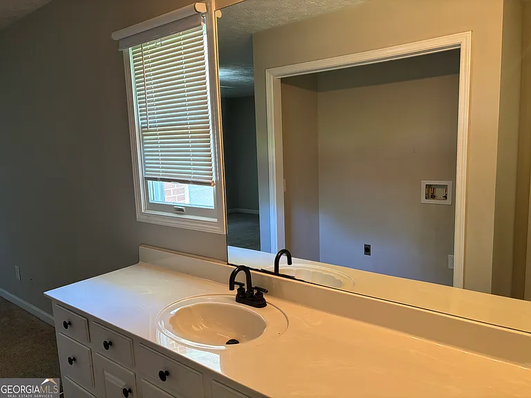 546 Rockwell Church Rd NW — Photo 17