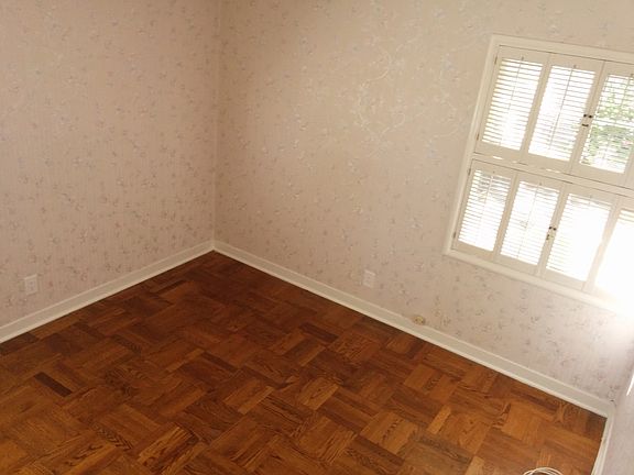 5th image of 1547 Walnut Dr