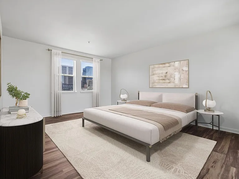 Park Avenue West — Photo 32