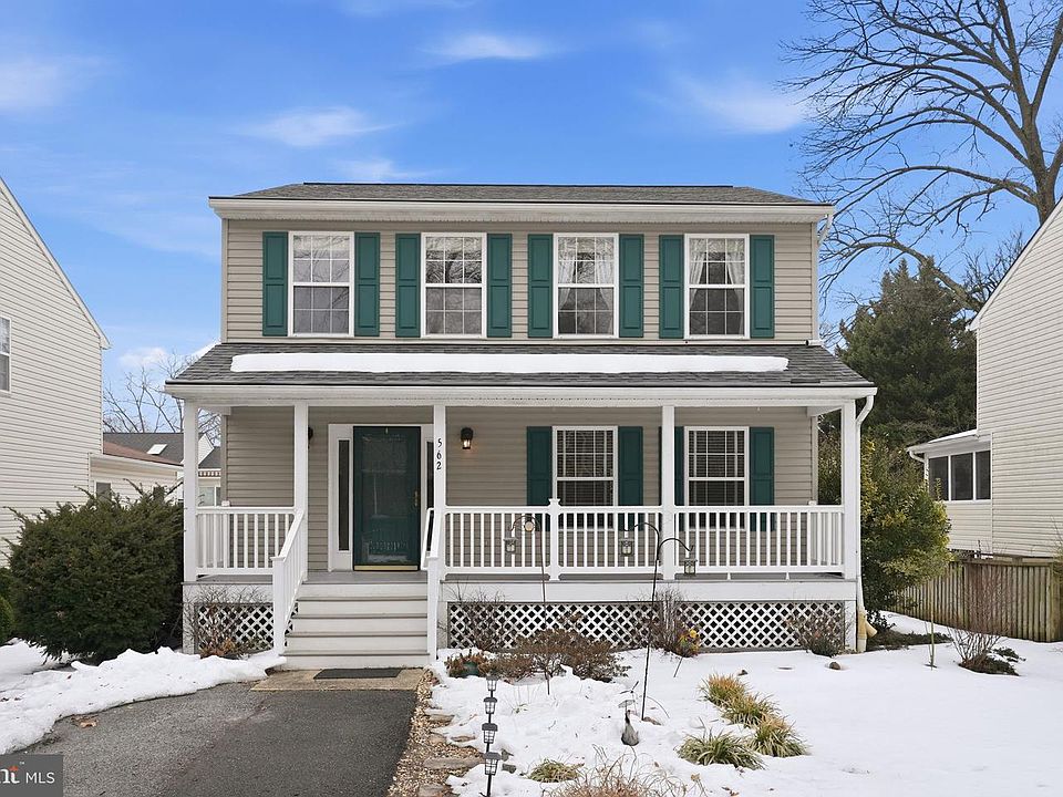 1st image of 562 Whitney Rd