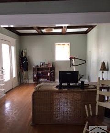 2nd image of 604 Maple Ave