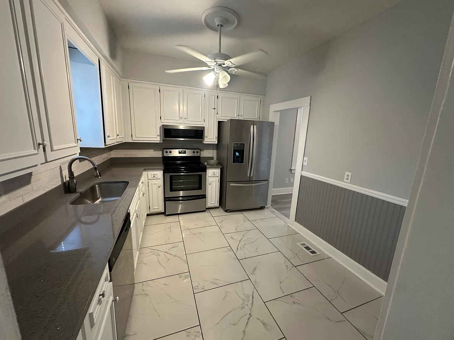 2 bed, 1053 sqft, $1,500 — Photo 4