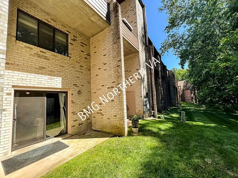 3816B Steppes Ct — Photo 14
