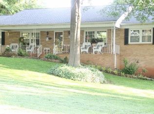 3312 Gardner Park Dr, Gastonia, NC 28054