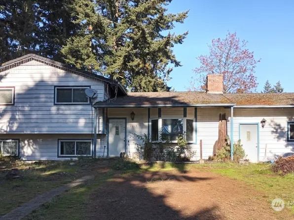 1213 W 17th Street, Port Angeles, WA 98363