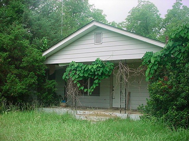 1st image of 423 Irwinville Hwy