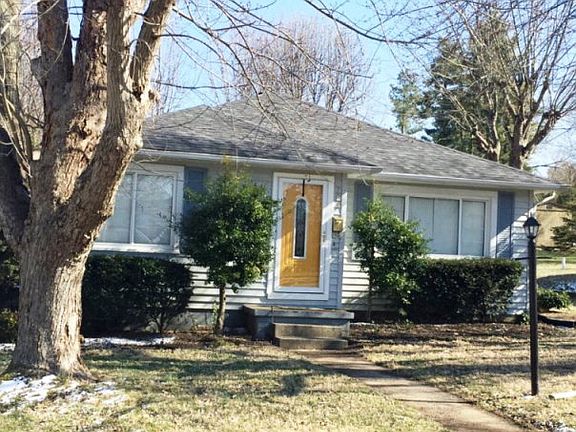3rd image of 104 Boggess Blvd