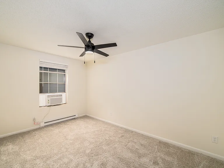 9628 1st Bay St — Photo 10