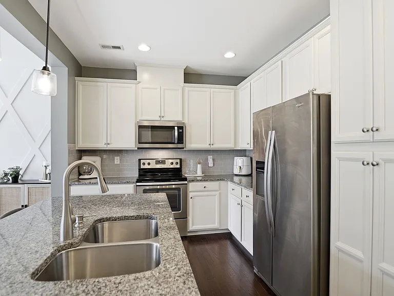 1223 Bhaltair Ln #1 — Photo 13