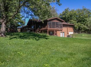 10409 Button Rd, Hebron, IL 60034