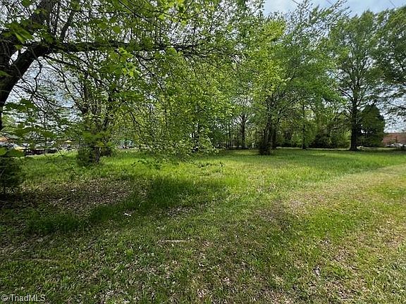 5th image of LOT 3 S 12th Ave Lot 3