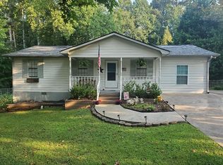 775 Loggins Trl, Lawrenceville, GA 30043