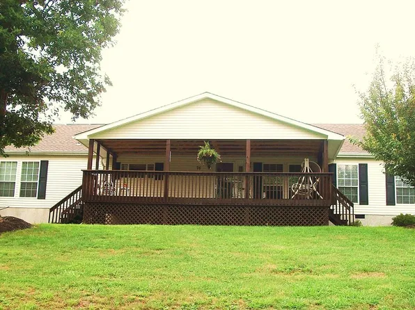 76 Angie Ln, Mills River, NC 28759
