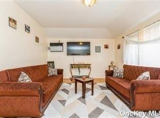 15-63 150th St #2, Whitestone, NY 11357