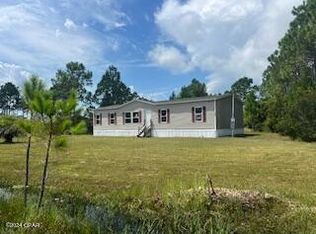 287 Hathcock Rd, Apalachicola, FL 32320