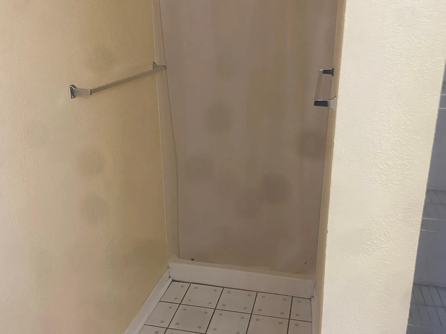2 bed, 1188 sqft, $1,775 — Photo 2