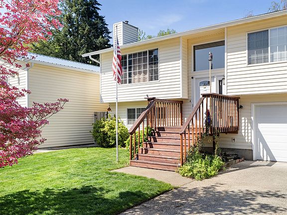 4th image of 3008 NE 130th Ave
