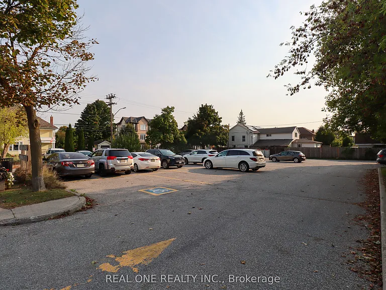 10 Mill St E #B — Photo 26