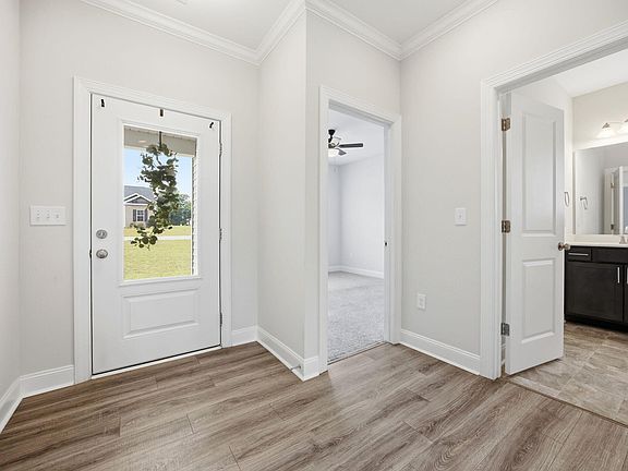 3rd image of 341 Manning Dr