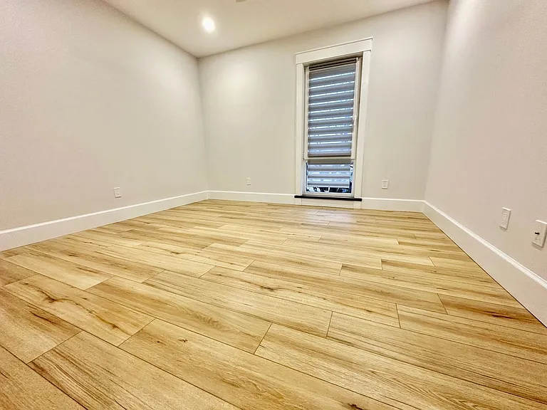 110 Mount Pleasant Ave #9 — Photo 12