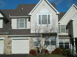 930 Bentley Ct, Chalfont, PA 18914
