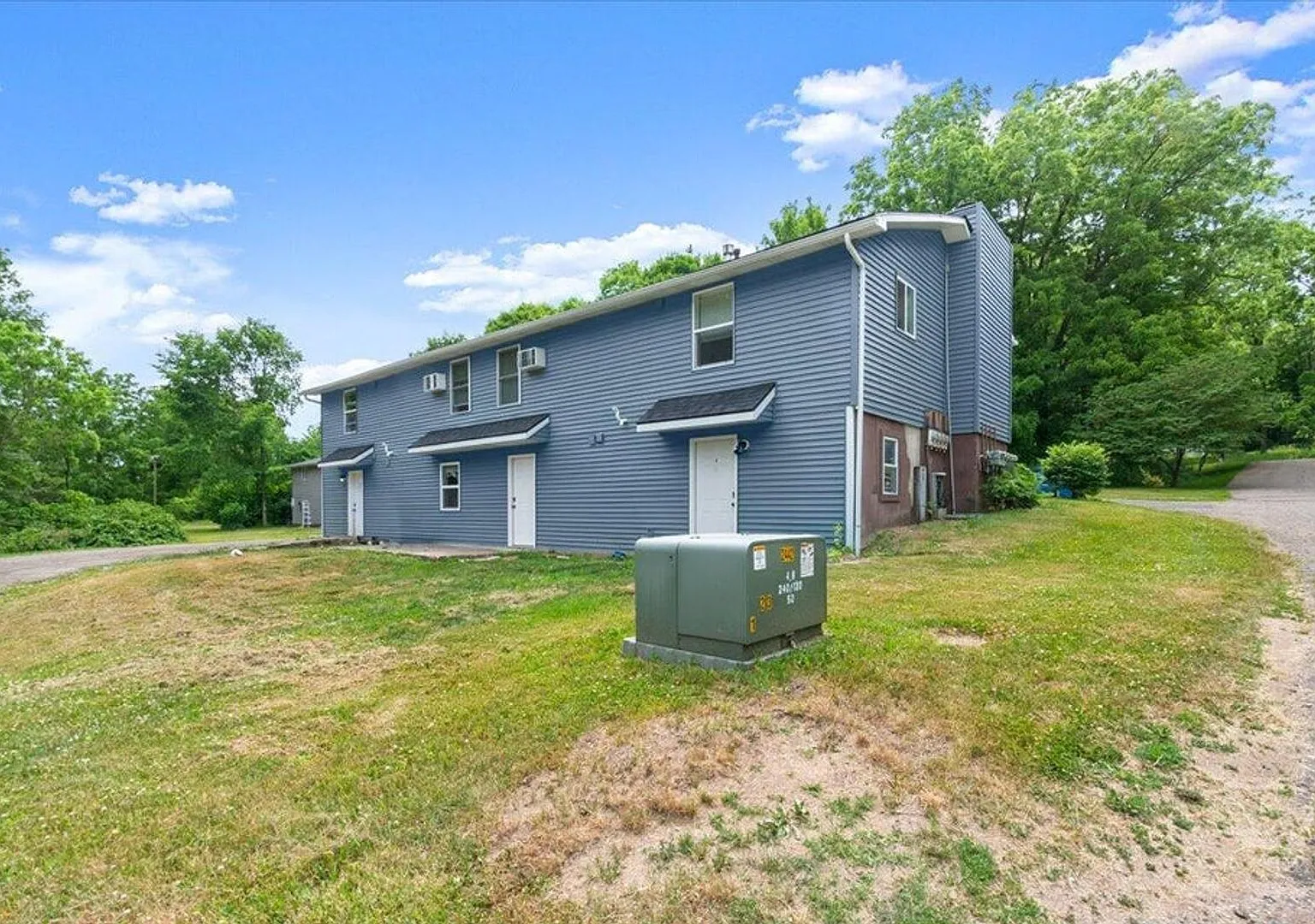 3622 Douglas Ave — Photo 2
