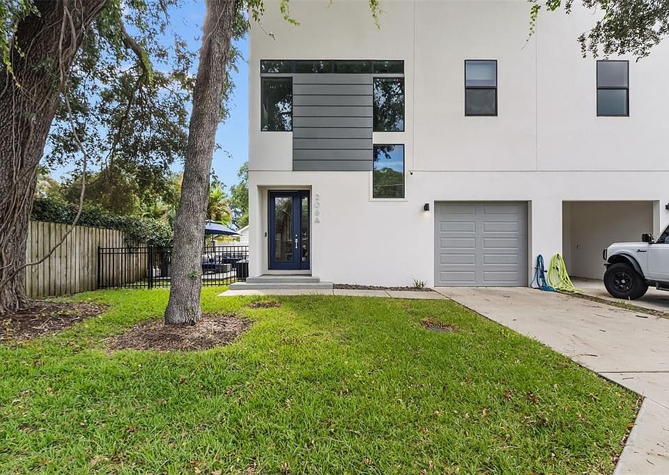 1st image of 206 N ARRAWANA AVENUE #A