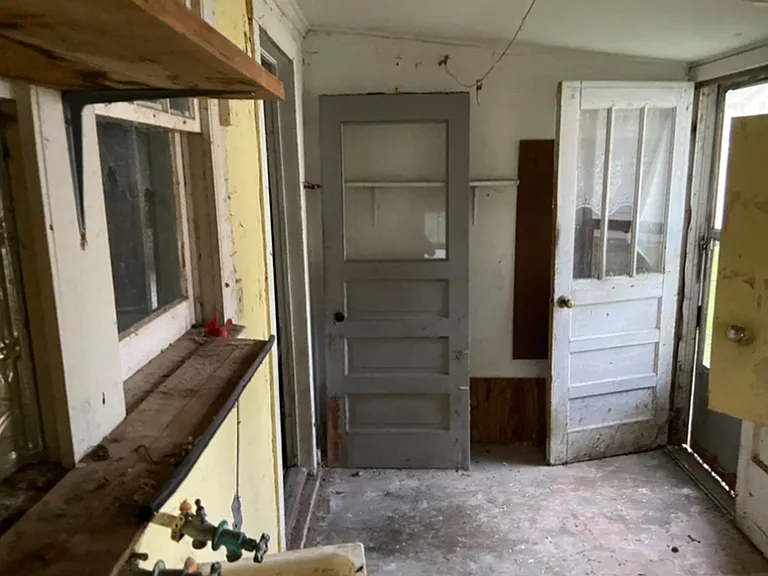 804 Market St — Photo 18