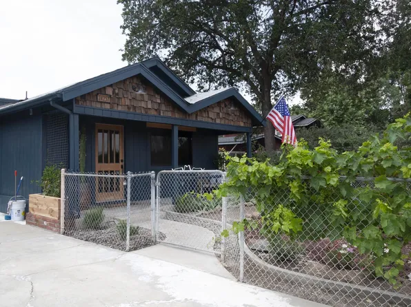 24257 Avenue 324, Woodlake, CA 93286