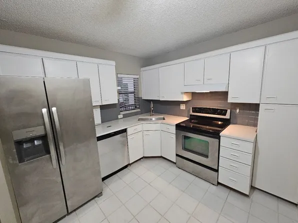 2738 Carambola Cir S #1913, Pompano Beach, FL 33066