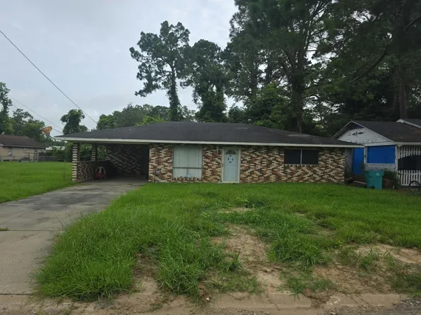 616 Laurel St, Opelousas, LA 70570