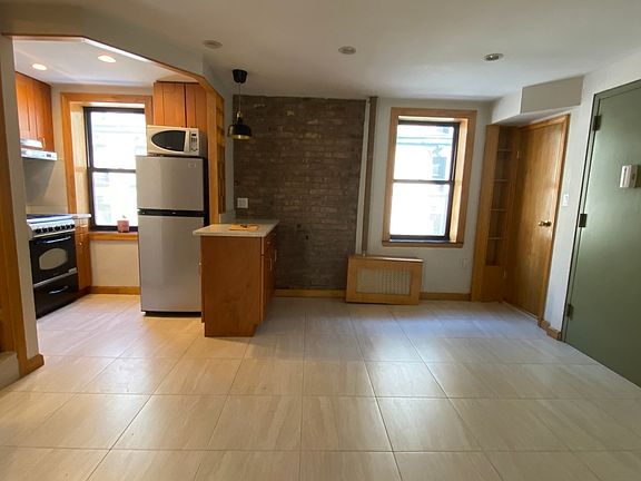 5th image of 203 Mott St #3