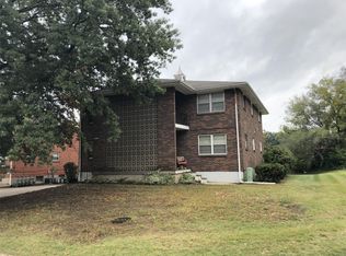 4300 S Canterbury Pl APT B, Independence, MO 64055